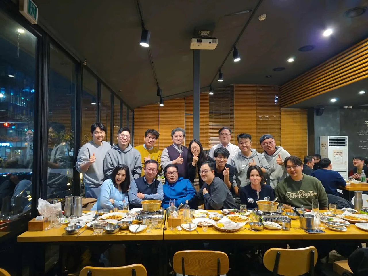 맥주바에서 들은 옛날 노래들 게시물에 첨부된 사진