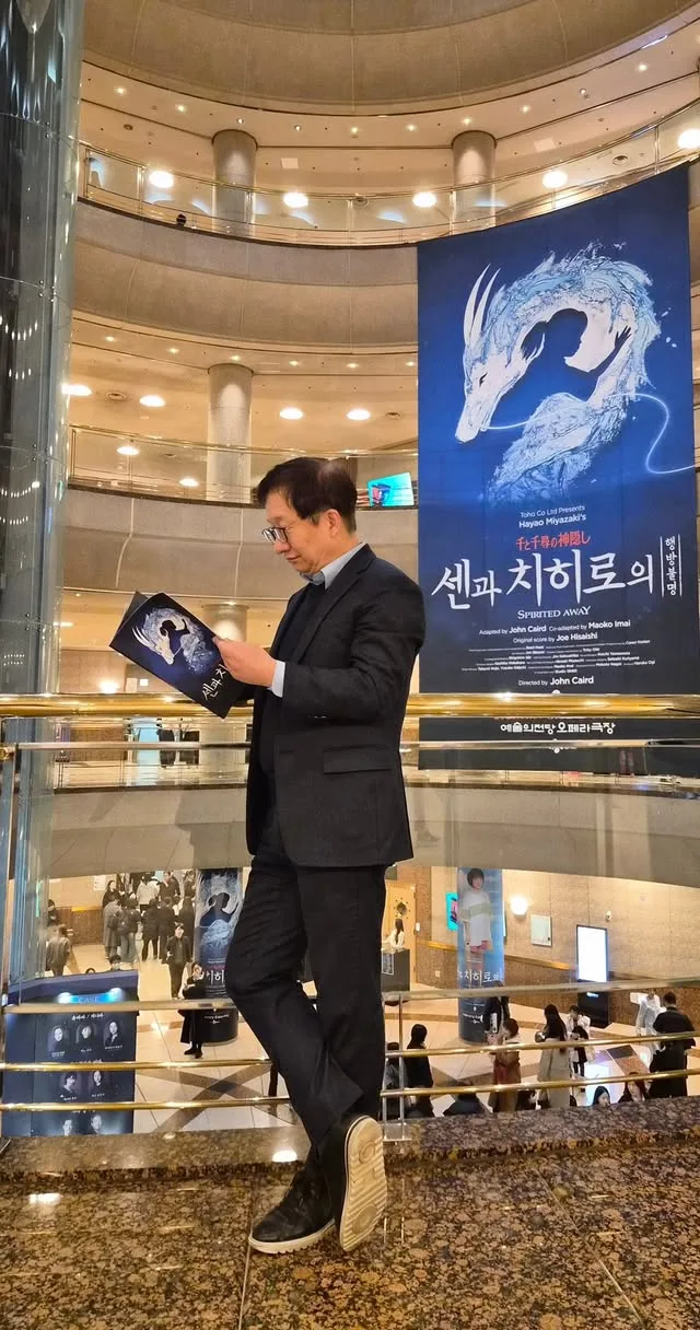스크린으로는 대체할 수 없는 감동 게시물에 첨부된 사진